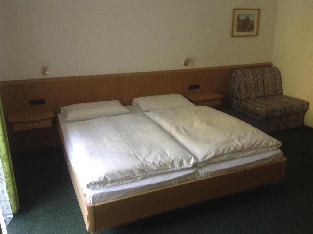 Gasthof Bundschen Sarentino 部屋 写真