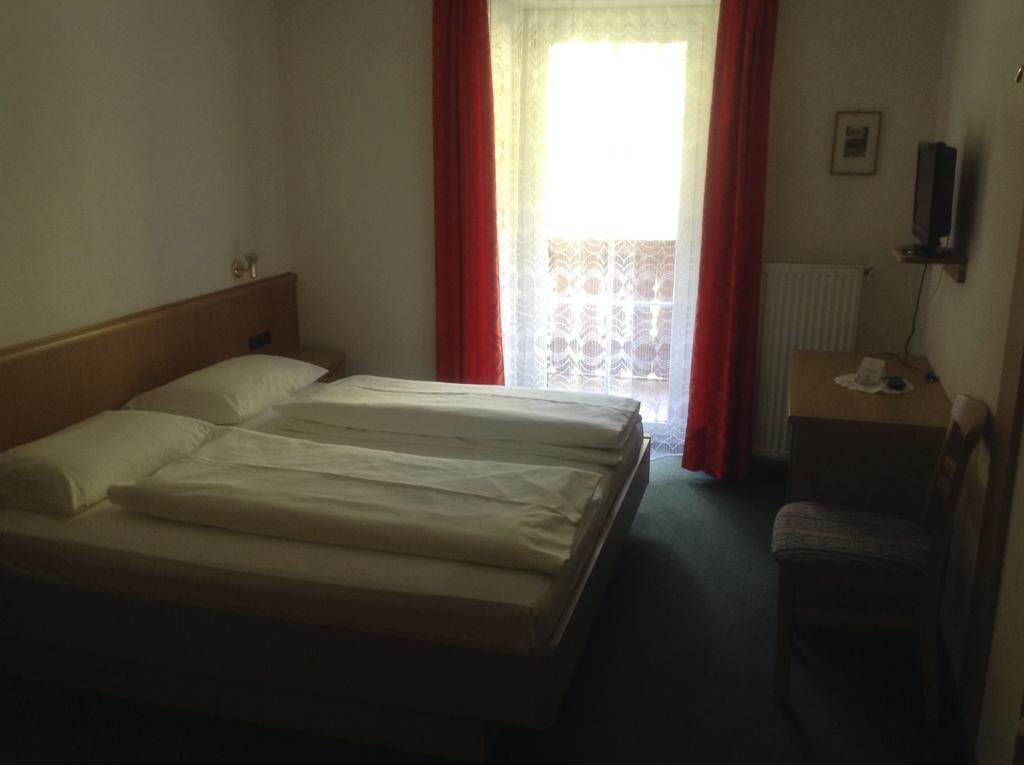 Gasthof Bundschen Sarentino 部屋 写真